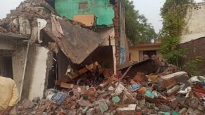 Read more about the article Six Injured And One Died In A Blast In Poorakalander In Ayodhya.  – Amar Ujala Hindi News Live