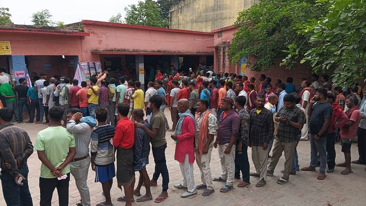 Read more about the article Lok Sabha Election 2024: Very close contest on Ambedkar Nagar seat. – Amar Ujala Hindi News Live