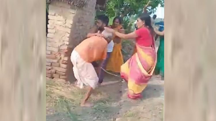 You are currently viewing Ayodhya: Woman Pradhan And His Family Beats An Old Man In Haiderganj. – Amar Ujala Hindi News Live