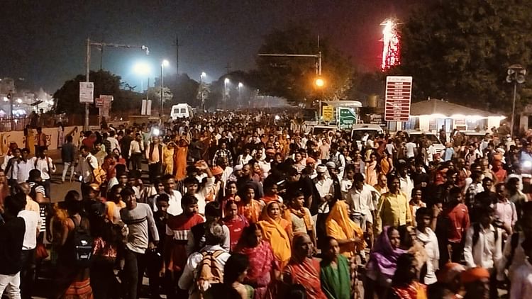 Read more about the article Ayodhya Kosi Parikrama: 10 Lakh Devotees Gathered In Ramnagari, The Parikrama Started An Hour Before The Schedule – Amar Ujala Hindi News Live