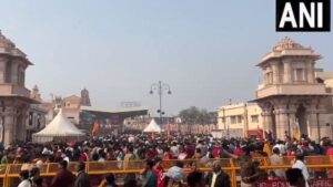 Read more about the article Crowd Increased In Ayodhya Because Of Mahakumbh 2025. – Amar Ujala Hindi News Live