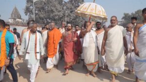Read more about the article Shankaracharya of Shringi Peeth offers Prayer to Ramlala. – Amar Ujala Hindi News Live