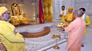 Read more about the article Ayodhya: Ram Darbar’s life will be held in Abhijeet Muhurta on Ganga Dussehra, CM Yogi will be the chief guest